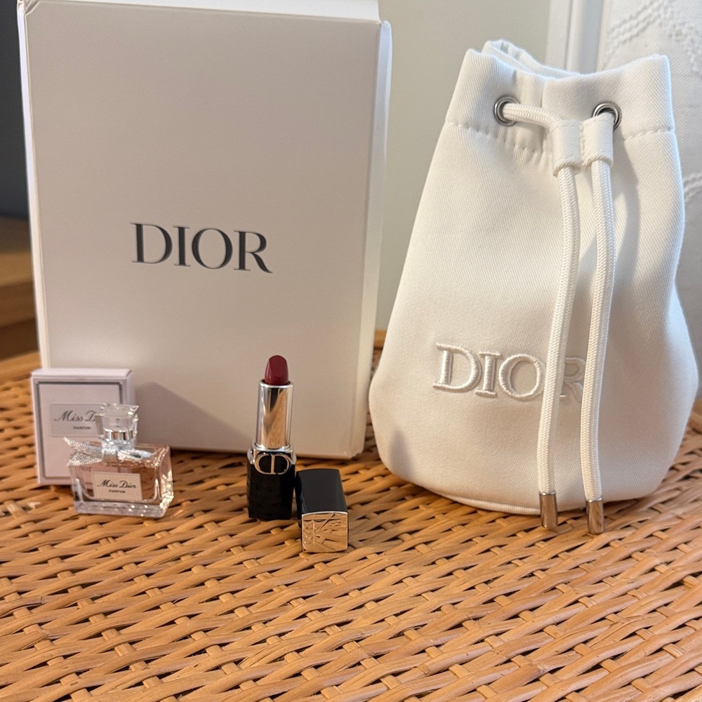 Dior Lipstick and makeup bag Gift Set